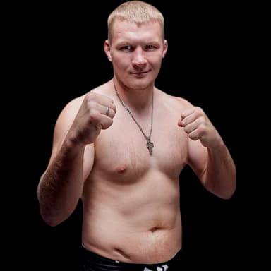 Artem Frolov