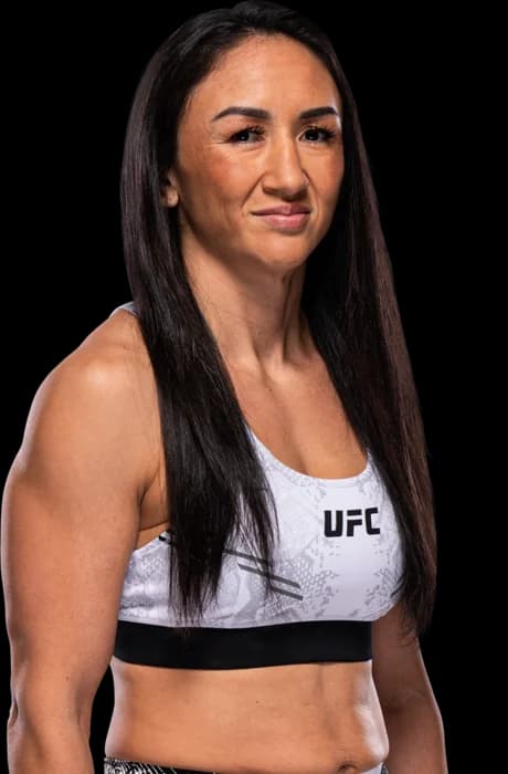 Carla Esparza